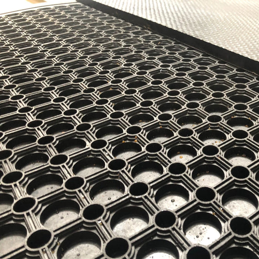 Horse Stable Mats | 2 Pack of 25mm Cushioned Rubber | 1830 x 1160mm Each