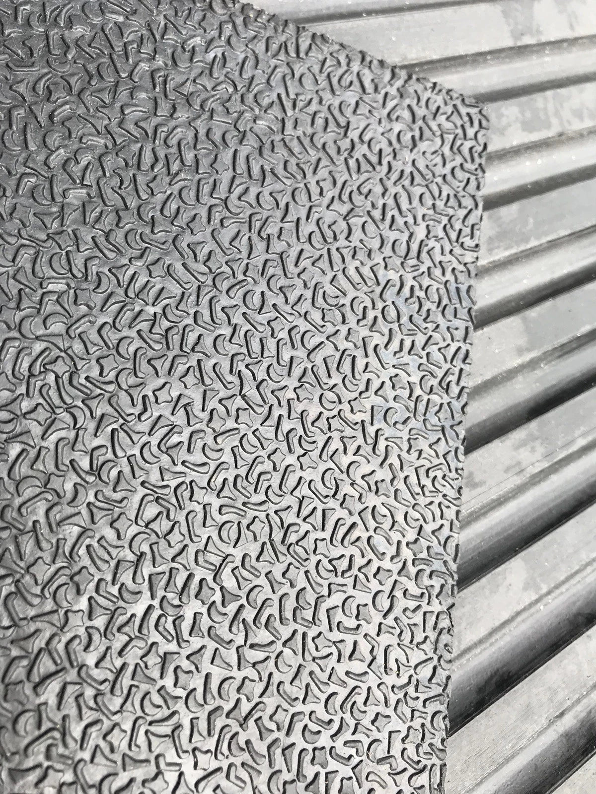 Rubber Floor Gym mats, 12mm, 6x4 Foot Amoeba Top Design Special Price