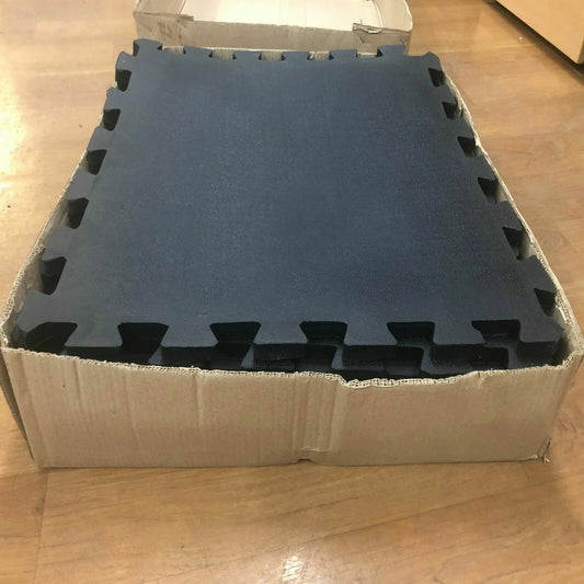 12pcs of Equestrian Stable Horse Tack Rug Room Rubber Interlocking Matting