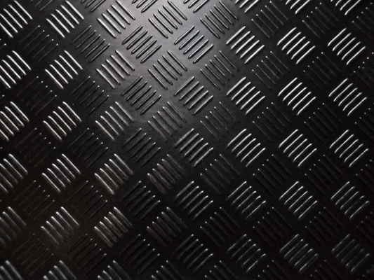 5 Bar CHECKER-PLATE Garage Shed Workshop Rubber Flooring Matting 1m wide x 3mm