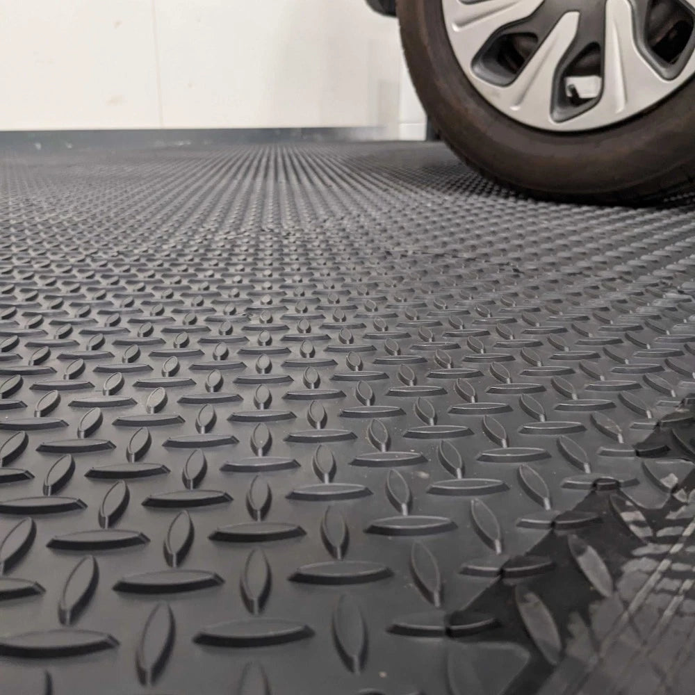 Interlocking Garage Flooring Tiles Heavy Duty 12mm thick workshop floor pvc gym