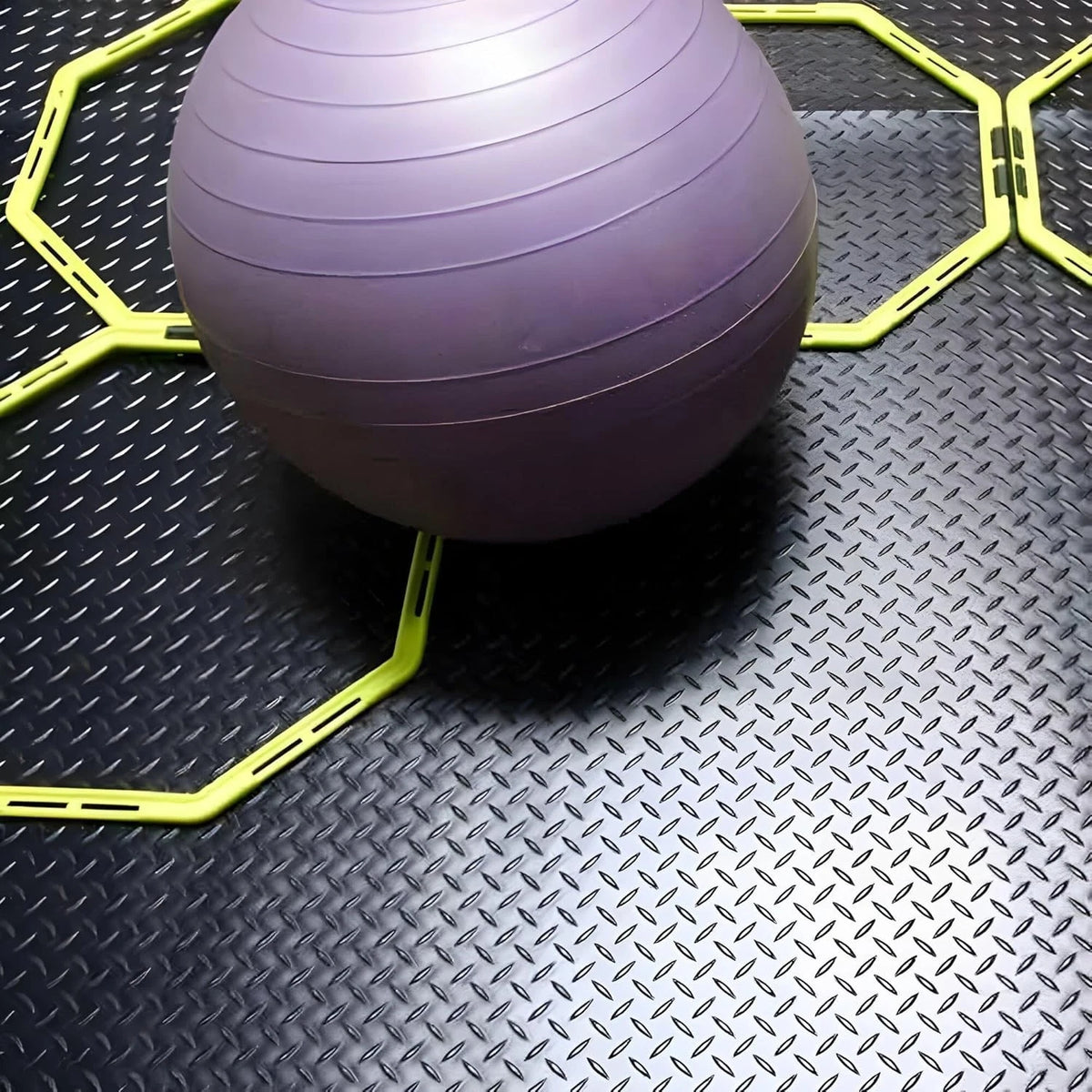 Black Rubber Matting Roll - 1m x 1.5m, 3mm Thick, Checker Plate Pattern